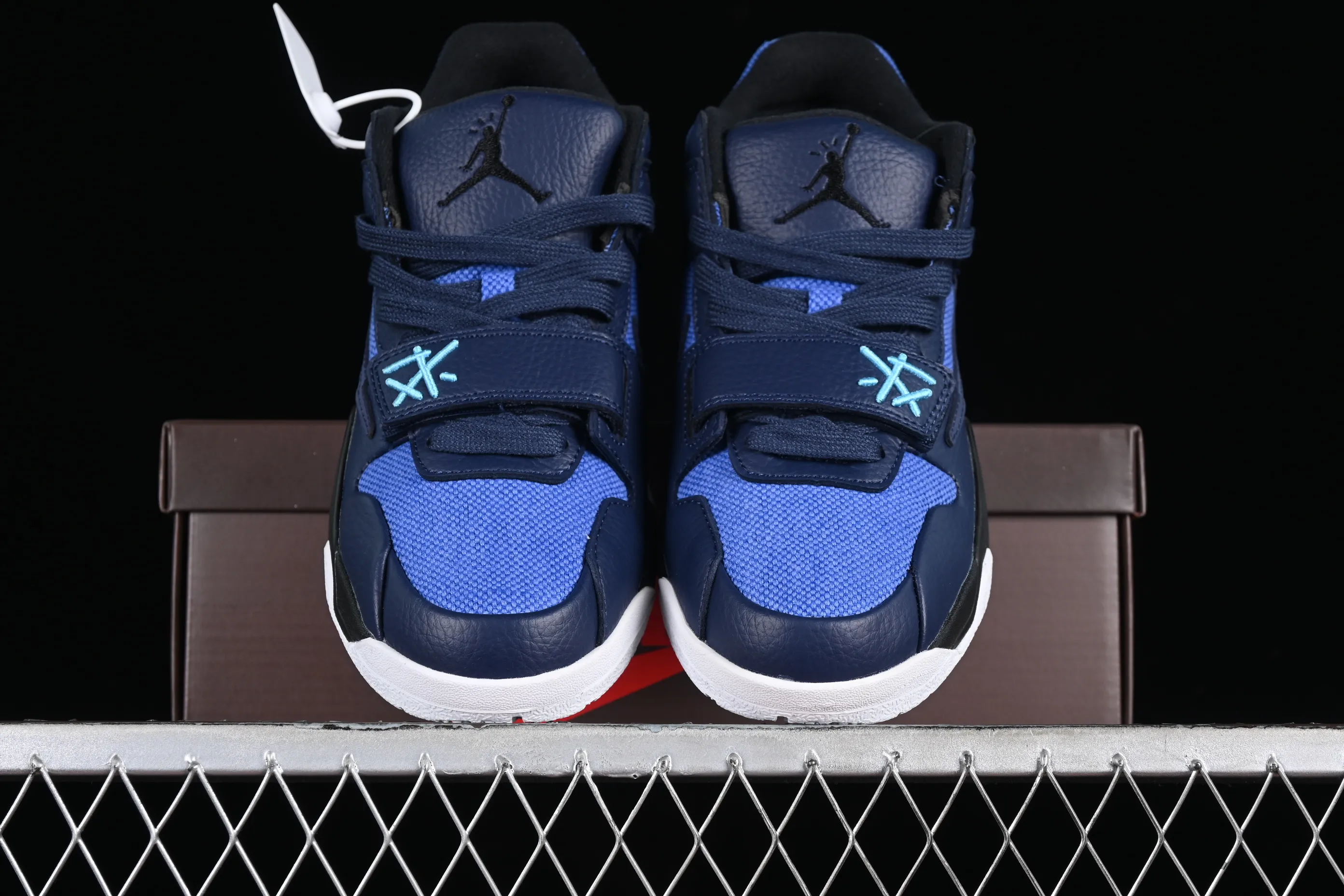 All categories Air Jordan Jordan series basketball shoes Air Jordan 1 Low F version Travis Scott x Jordan Cut The Check AJ1 Joe 1 hook and loop fashion basketball shoes FZ8117-001